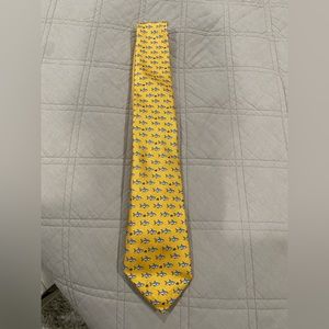 (3/$15) 100% silk Men’s Tommy Hilfiger tie